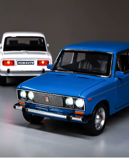 1:24 LADA 2106  Model