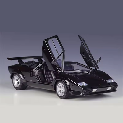 1:24 Lamborghini Countach LP 5000 S Model