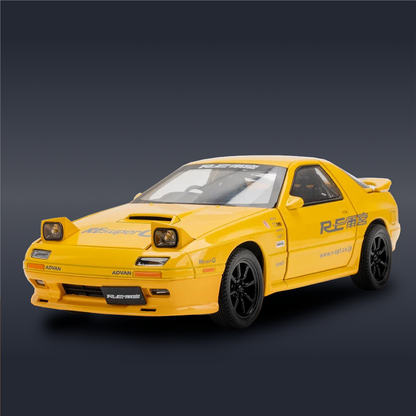 1:24 Mazda RX7-FC Model